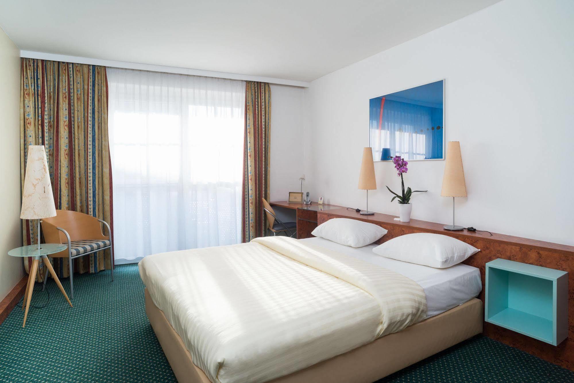 Hotel Star Premium 3*